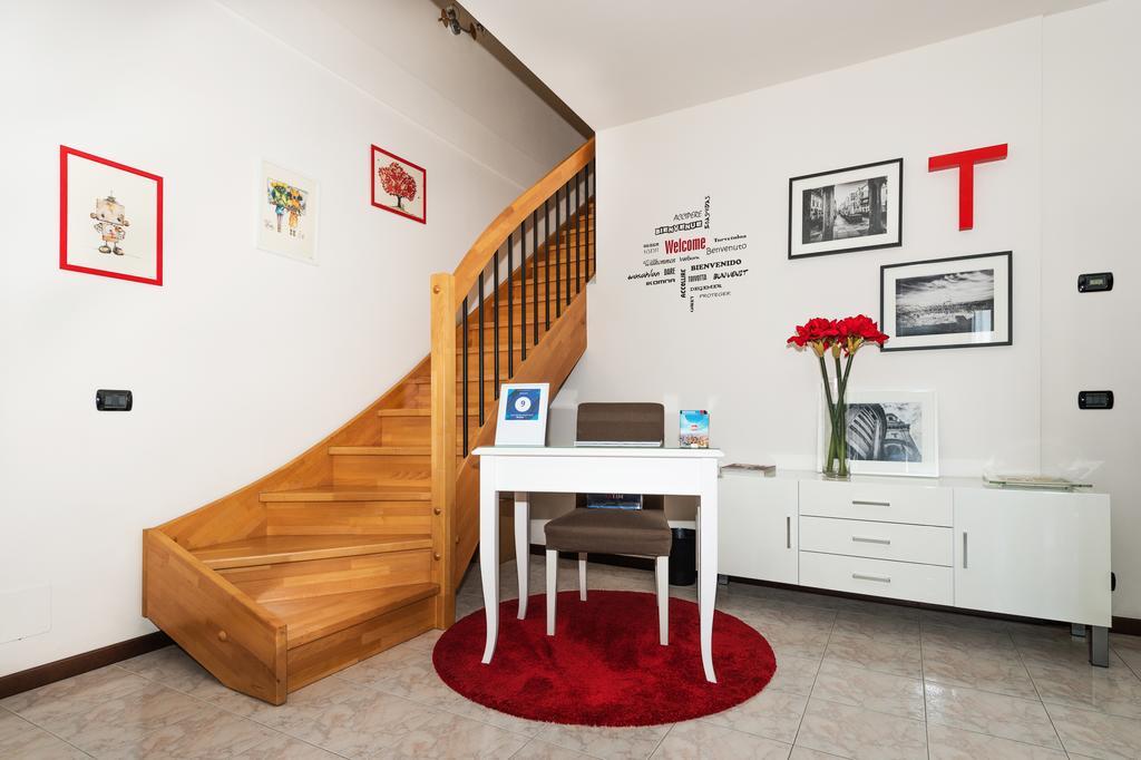 Bluamaranto Bed & Breakfast เวโรนา ภายนอก รูปภาพ