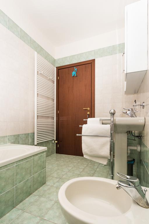 Bluamaranto Bed & Breakfast เวโรนา ภายนอก รูปภาพ